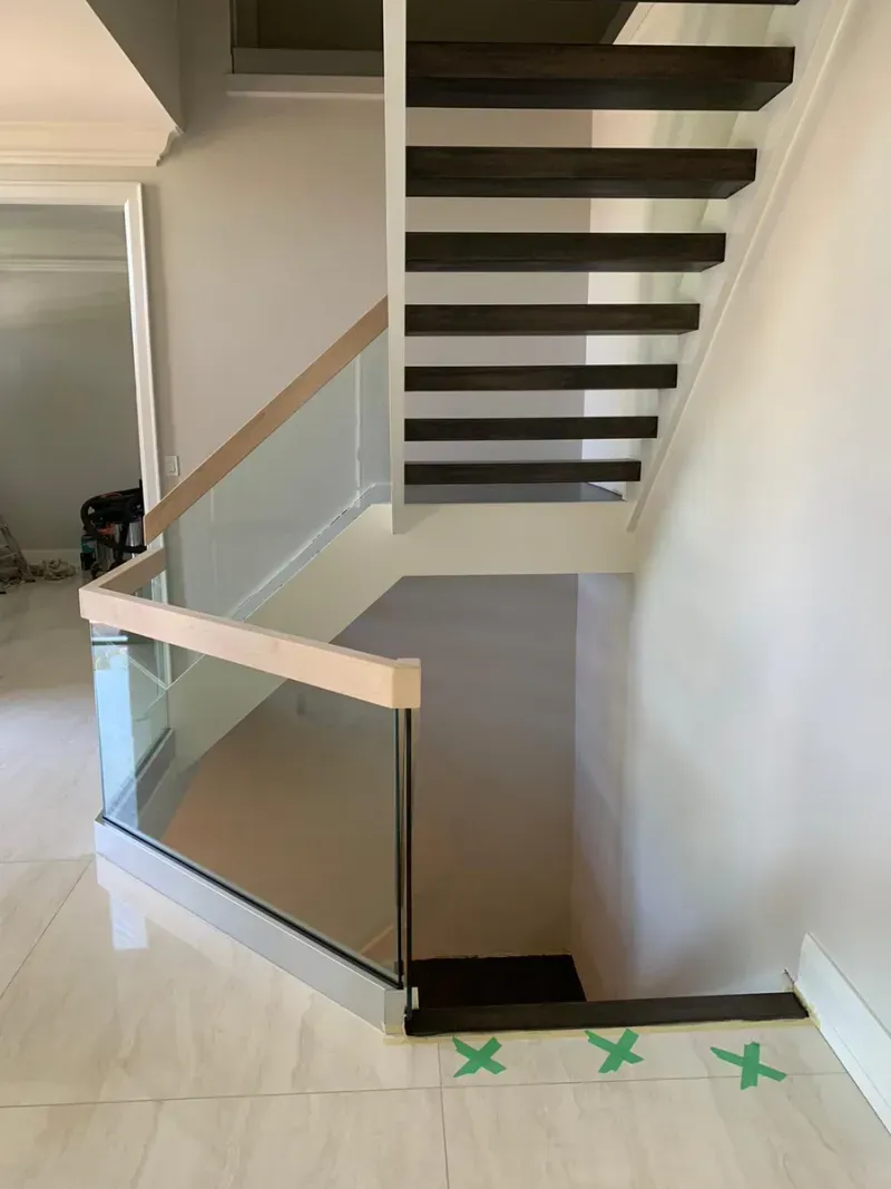 Base Shoe System Glass Railing System